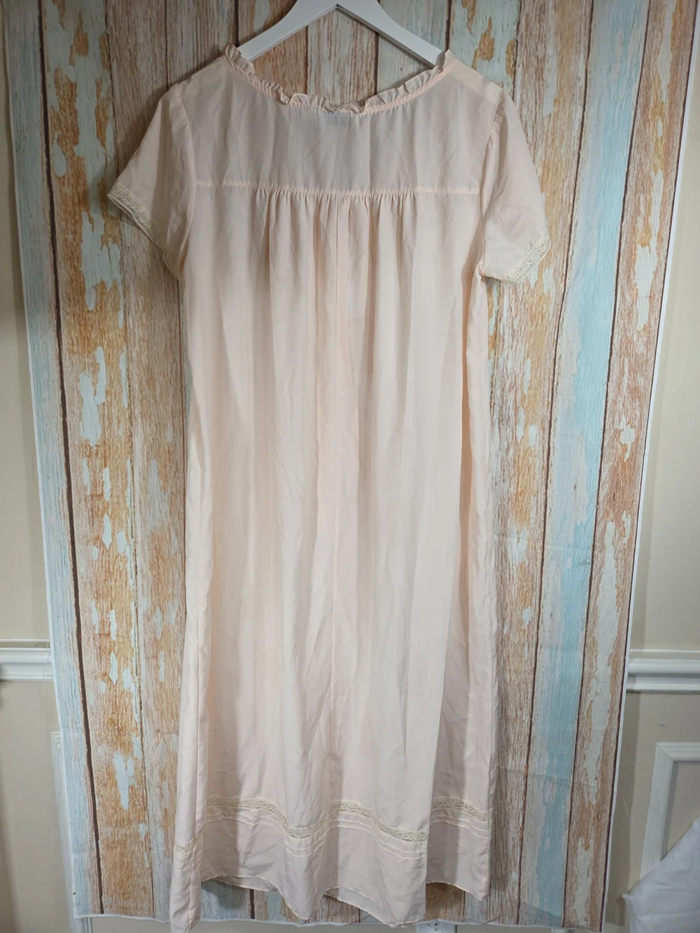Glenflora Vintage Pale Blush Short-Sleeve Lace-Trim Nightgown